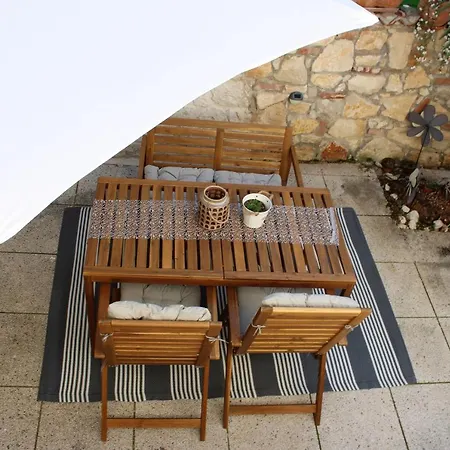 Daire Joseph's Yard Rovinj