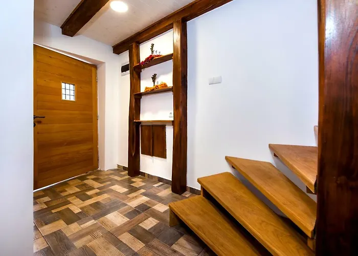 Joseph's Yard 아파트 로비니