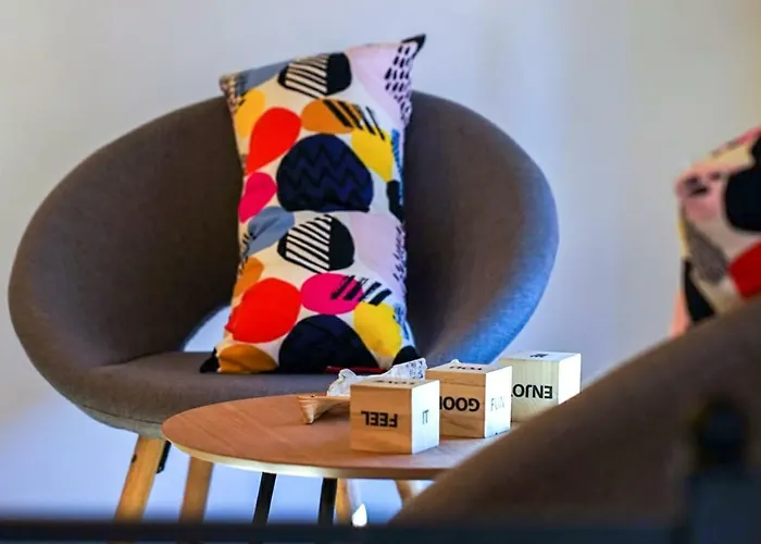 Joseph's Yard 아파트